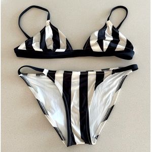 Solid & Striped Black & off-white striped bikini M